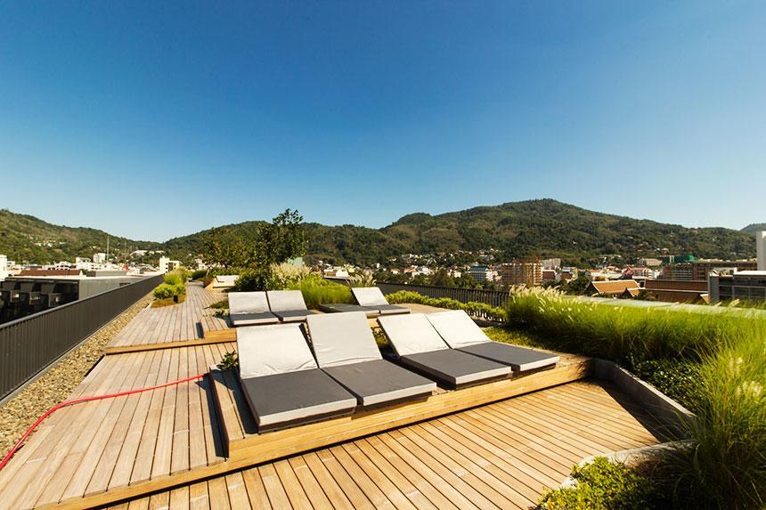 The Deck Apartment Patong