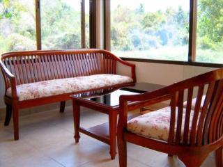 Tanamas House