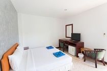 Inn Actually Karon