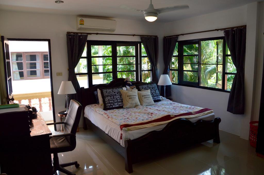 Fantasy Apartment Kamala Beach