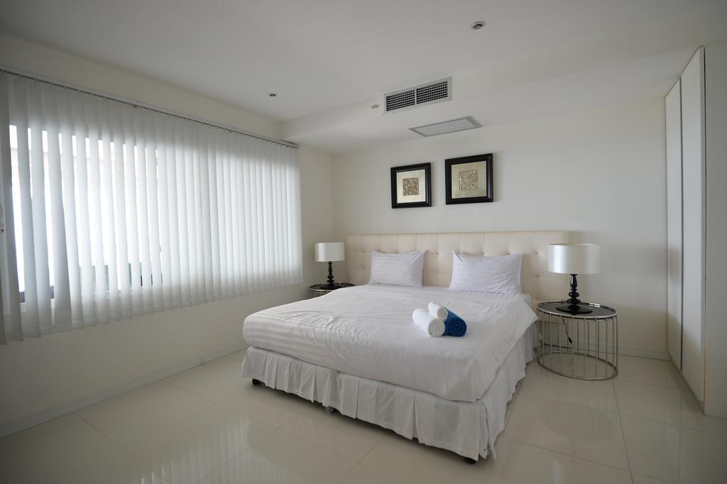 Sunset Plaza Condominium Apartment