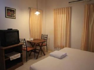 Guest house Sandy House 2*