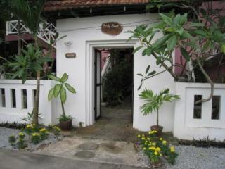 Sandy House Guest house 2*