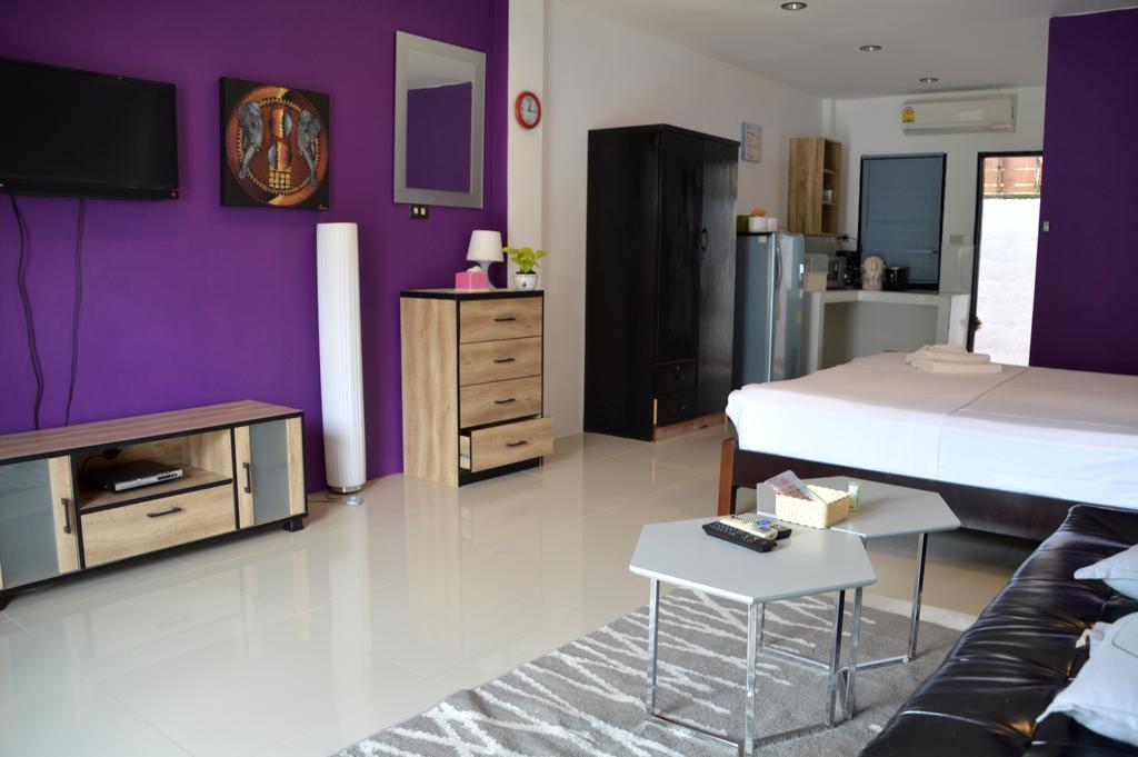 Apartment Fantasy *