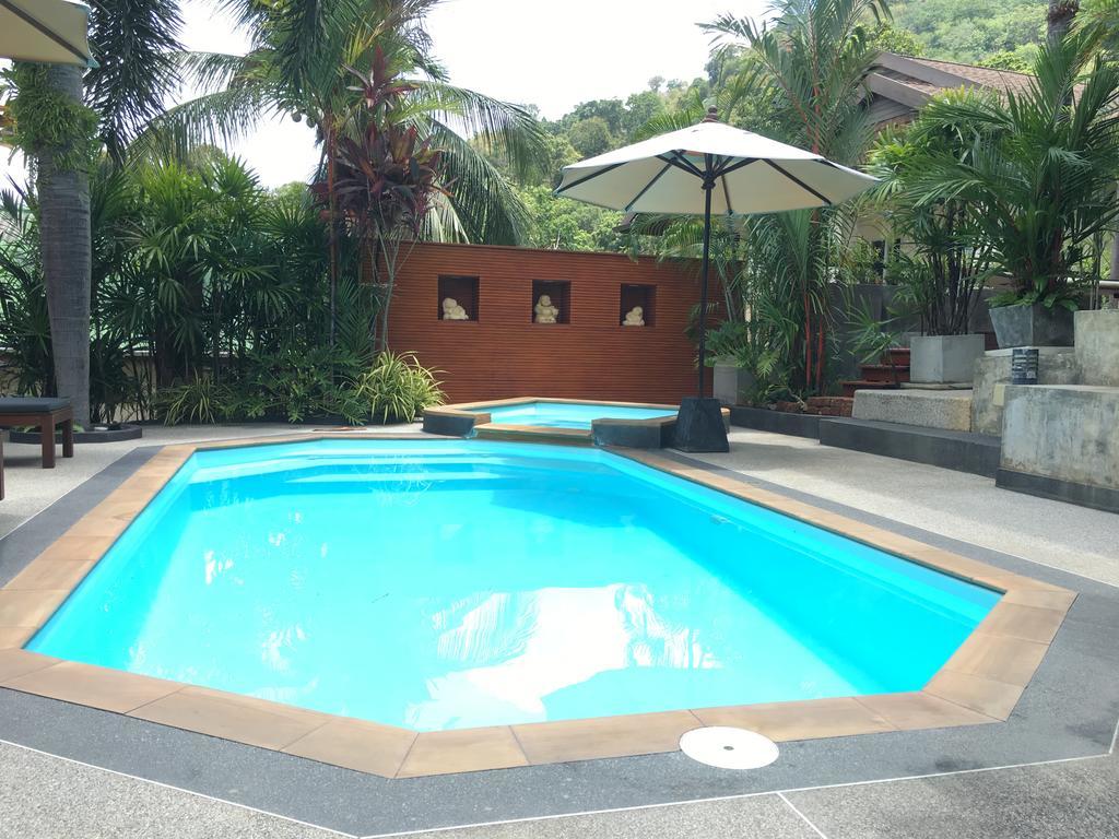 Baan Andaman Sea Surf Hotel 3*