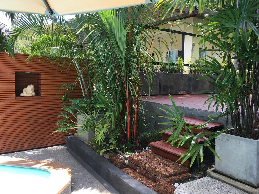Hotel Baan Andaman Sea Surf