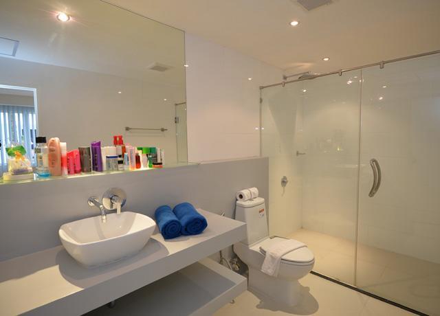 Sunset Plaza Condominium * Karon