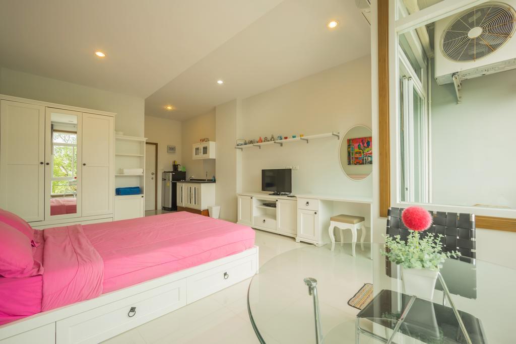 The Bell Phuket Apartamento Chalong