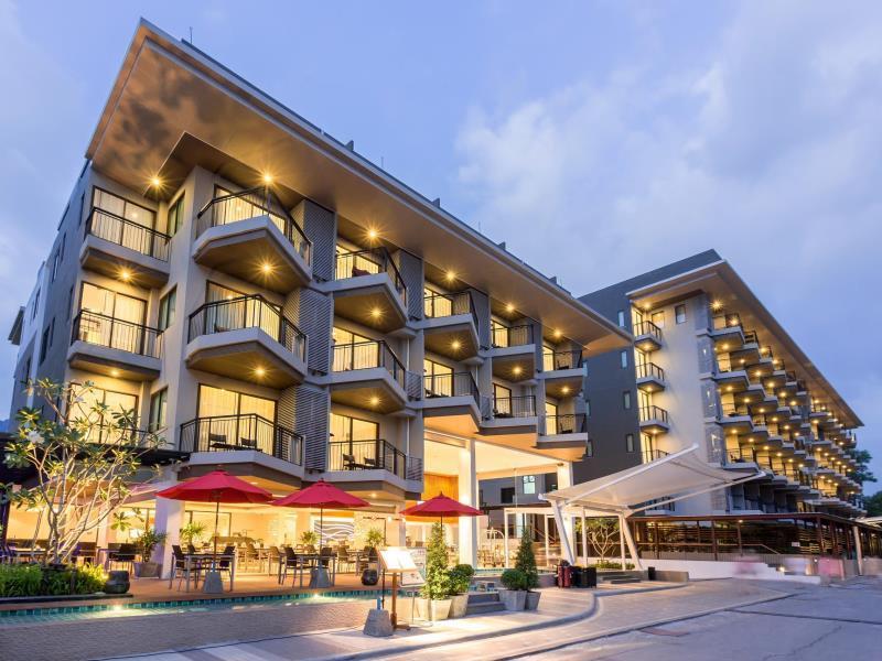 The Charm - Sha Certified 4* Phuket