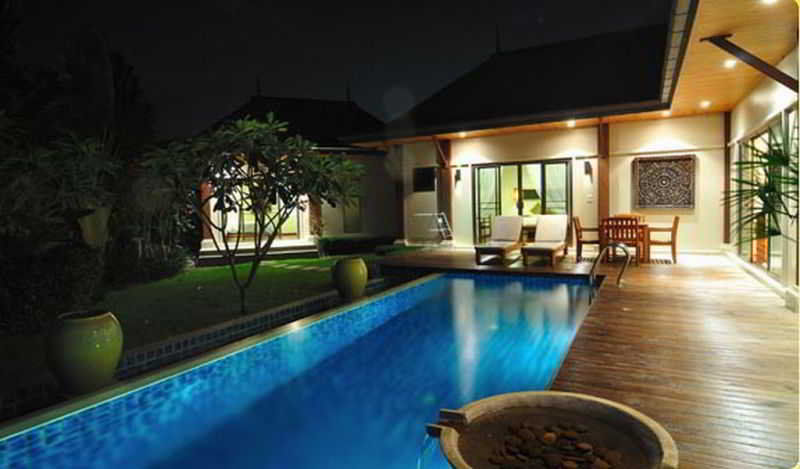 Two Oriental Style Layan Villa Phuket