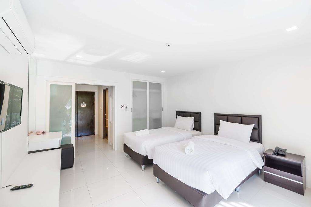 The Point @ By Favstay Apartment *
