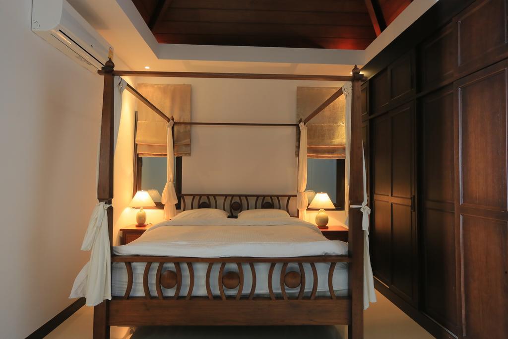 Naiharn Villa Nai Harn