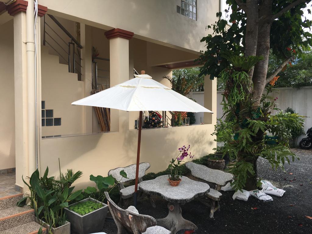 Nisa Residence Apartment *