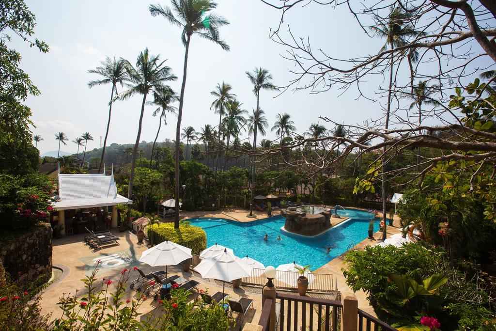 Seasons Naiharn Phuket Hotel