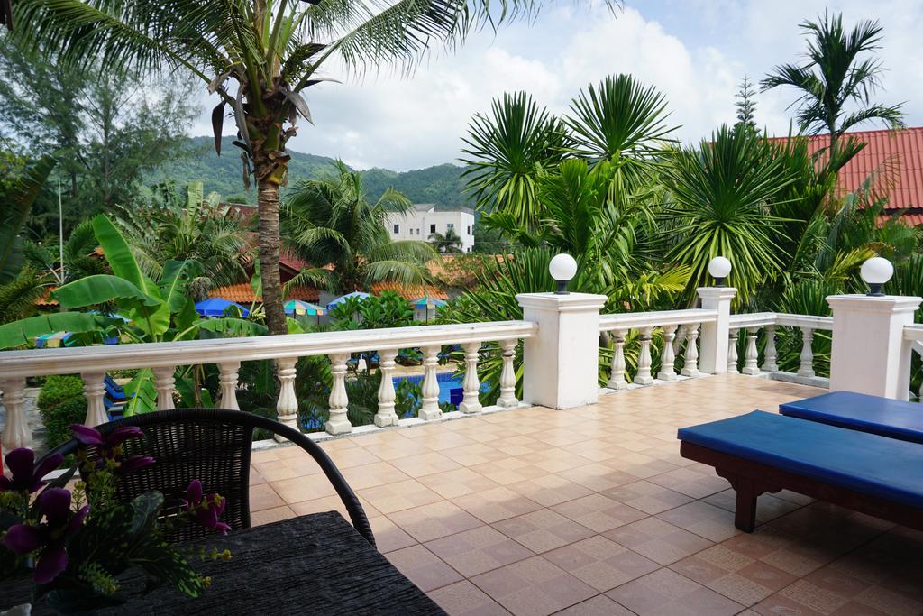Bangtao Varee Resort