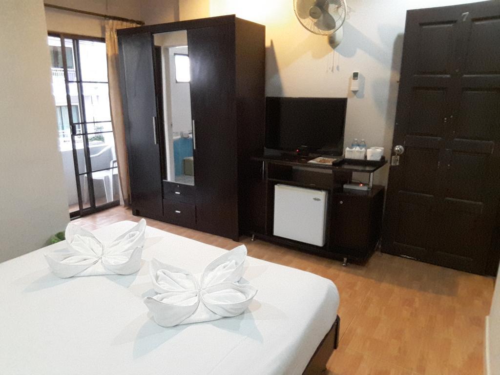 Mango Hotel 2*