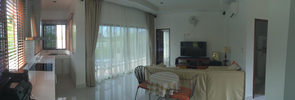 Nisa Residence *
