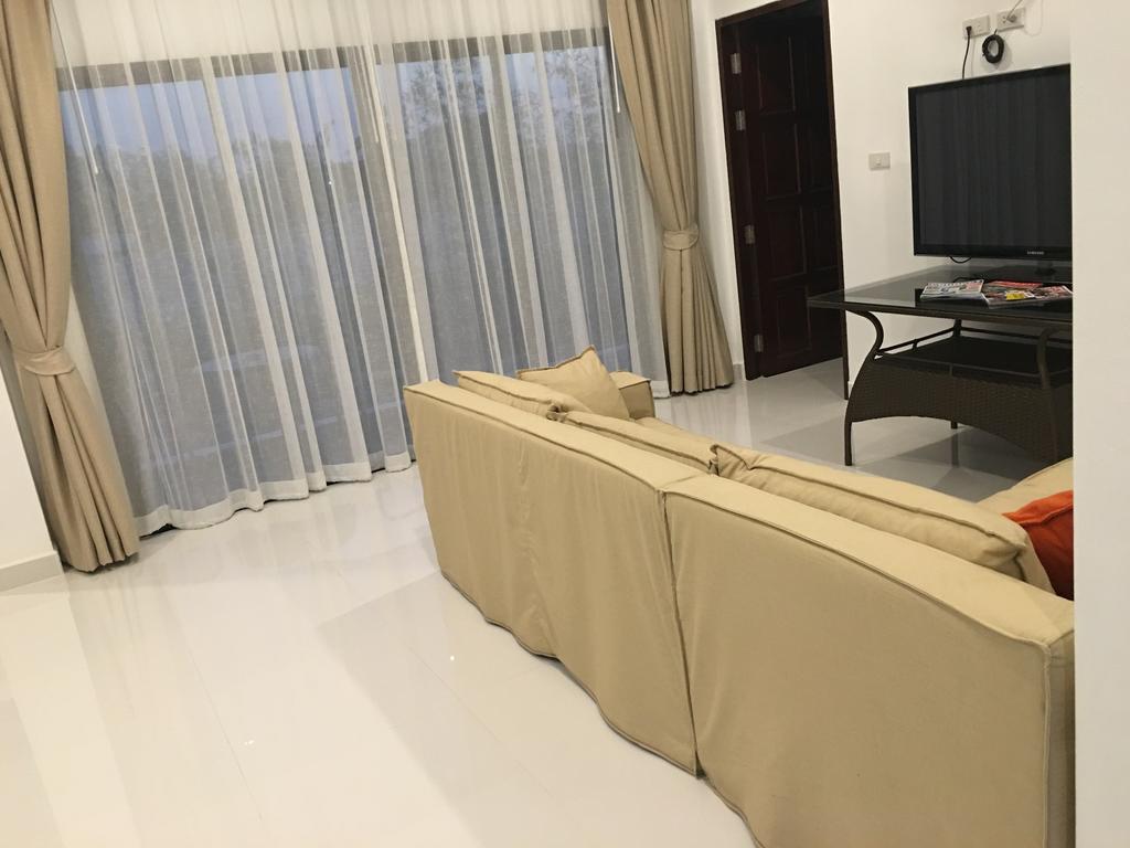 Nisa Residence *