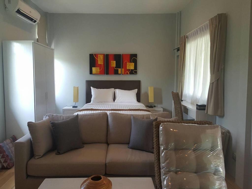 Triple Three Maikhao Villa