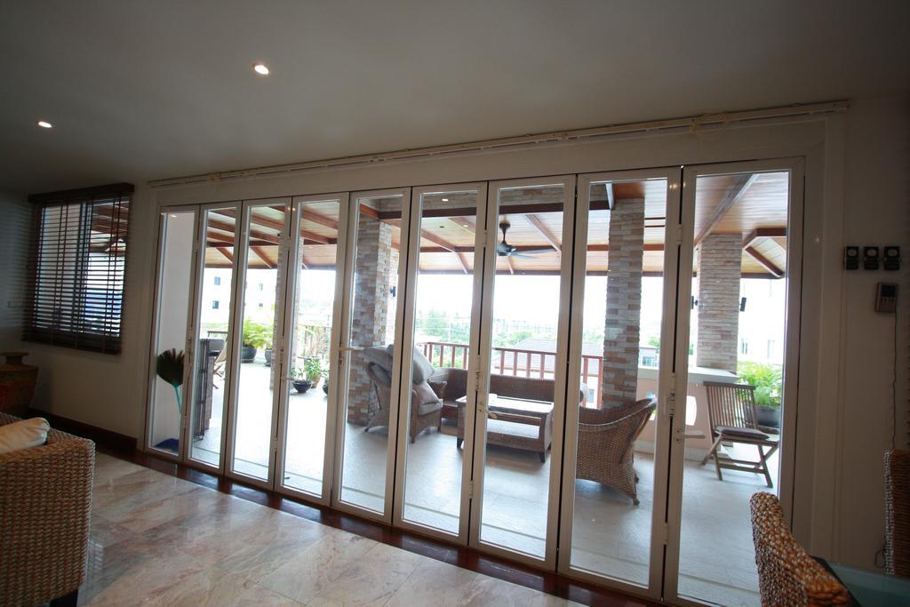 Sabai Apartment Surin Beach (Phuket)