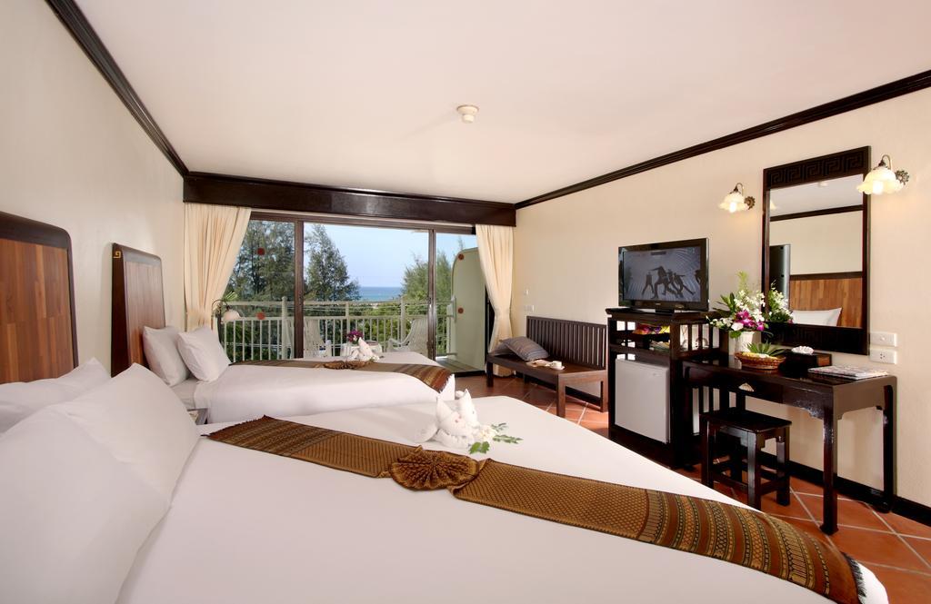 The Front Village - Sha 4*