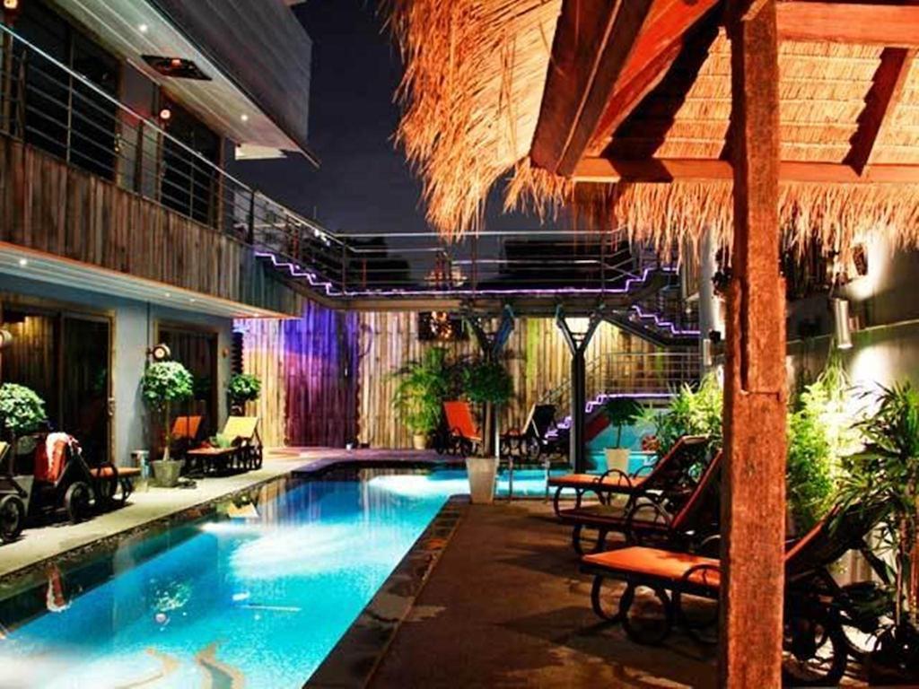 Nicky's Handlebar Hotel Patong