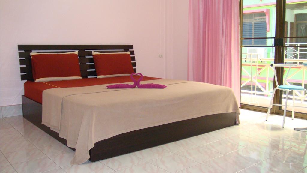 Candy House 2* Patong