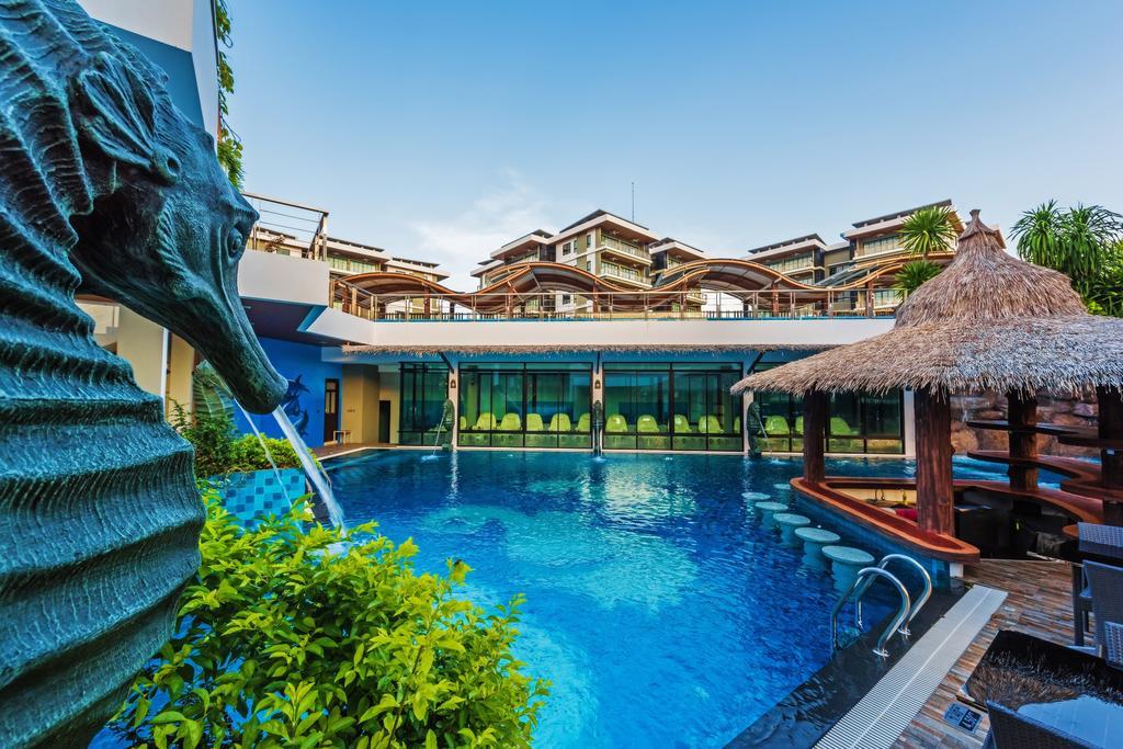Chalong Miracle Lakeview Aparthotel Phuket
