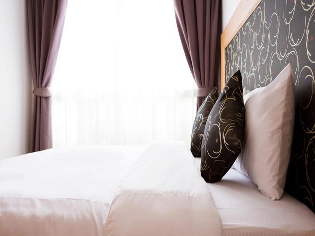Grand Nai Harn Suites 4*