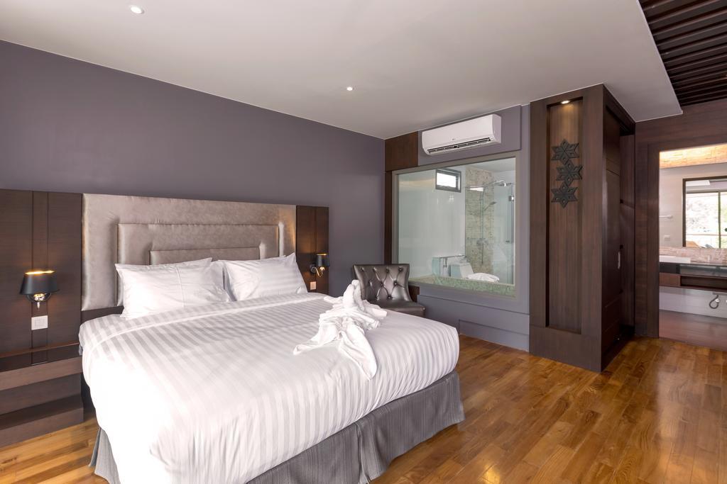 The Regent Phuket Bangtao 4*