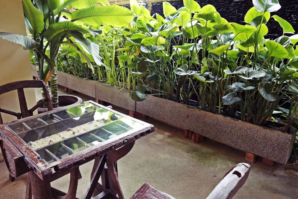 Hotel Baan Ss