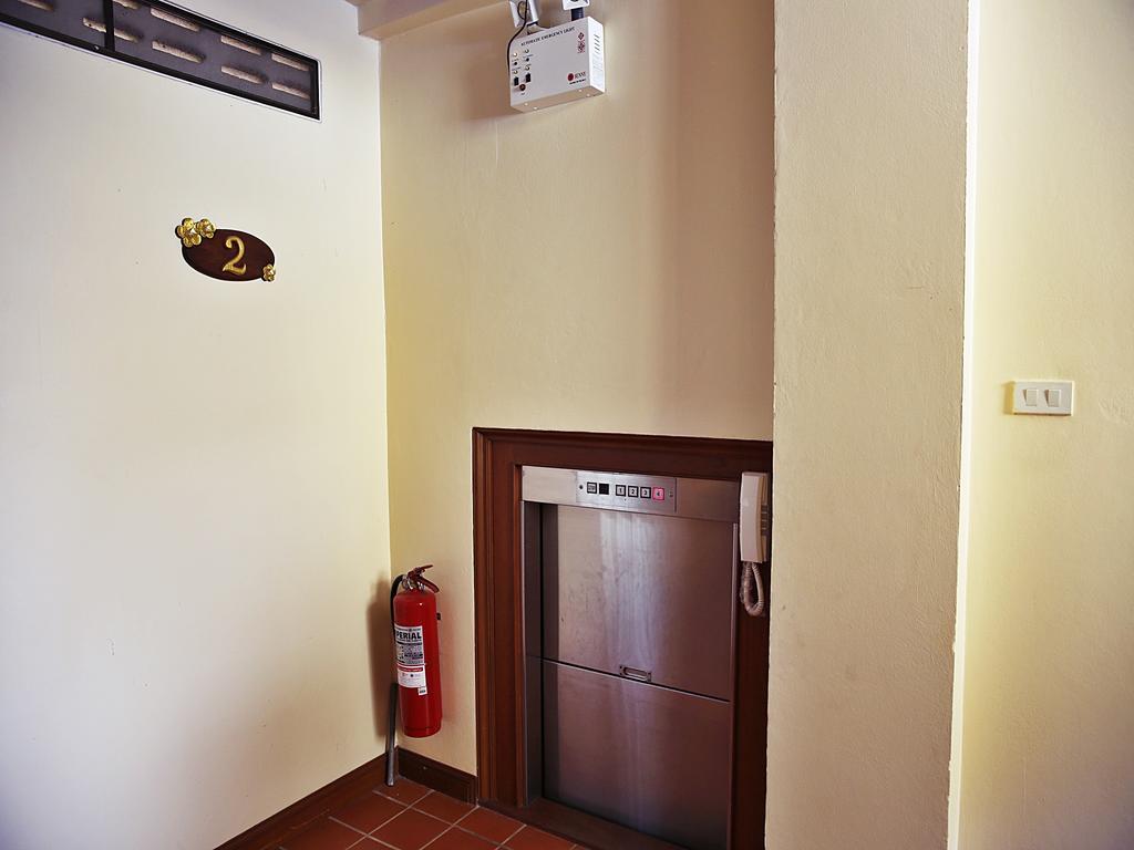 Hotel Baan Ss 2*