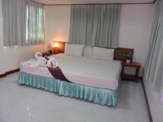 Seatel Phuket, Hotel