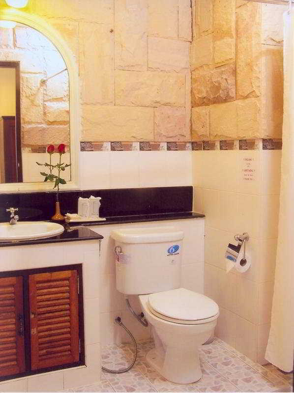 Andaman House Sha Hotel 3*