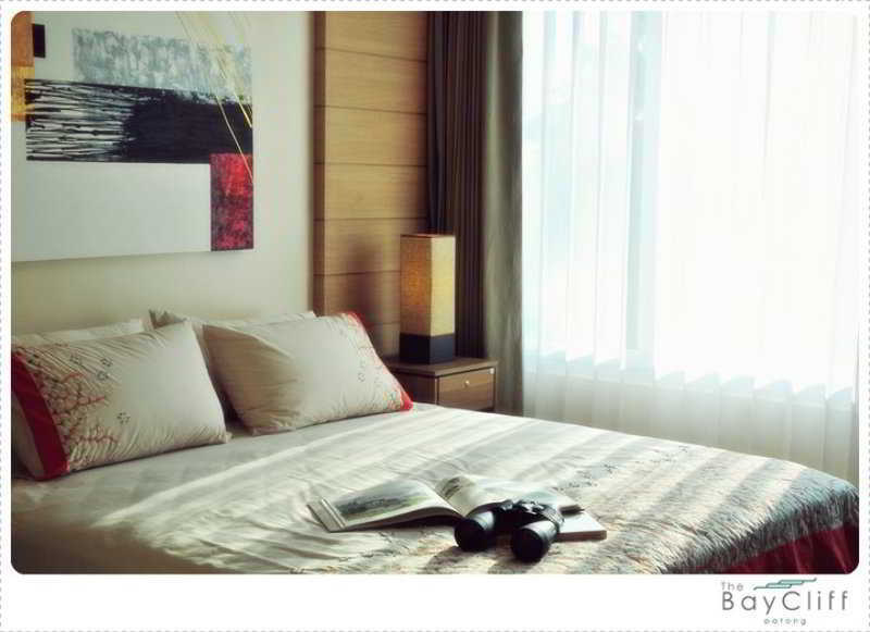 Hotel The Baycliff Residences 4*