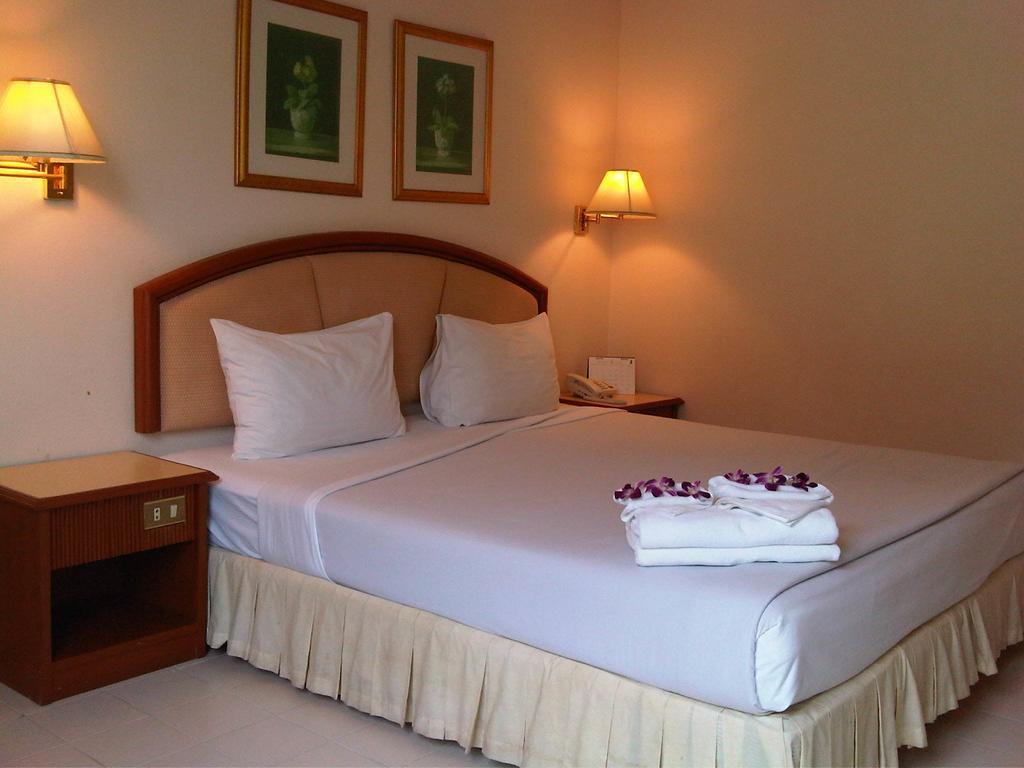 Inn Smile Patong