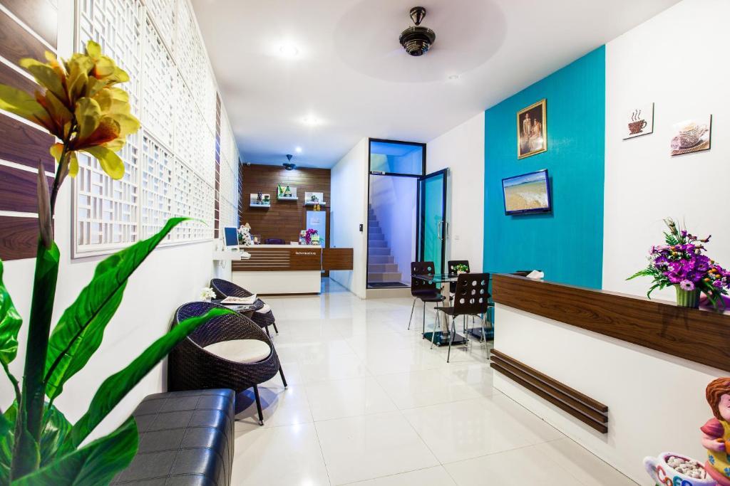 Modern Place 3*
