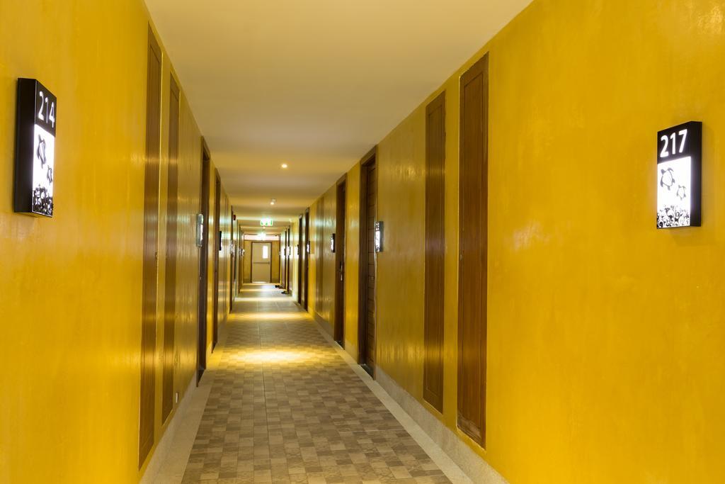 Coriacea Beachfront Boutique Phuket - Sha 4*