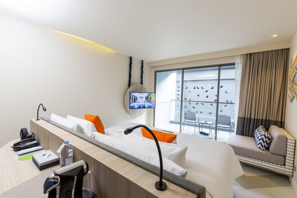 The Sis - Adult Only 5* Kata Beach (Phuket)