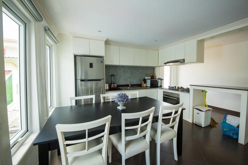 Sea Song Guest house 3*