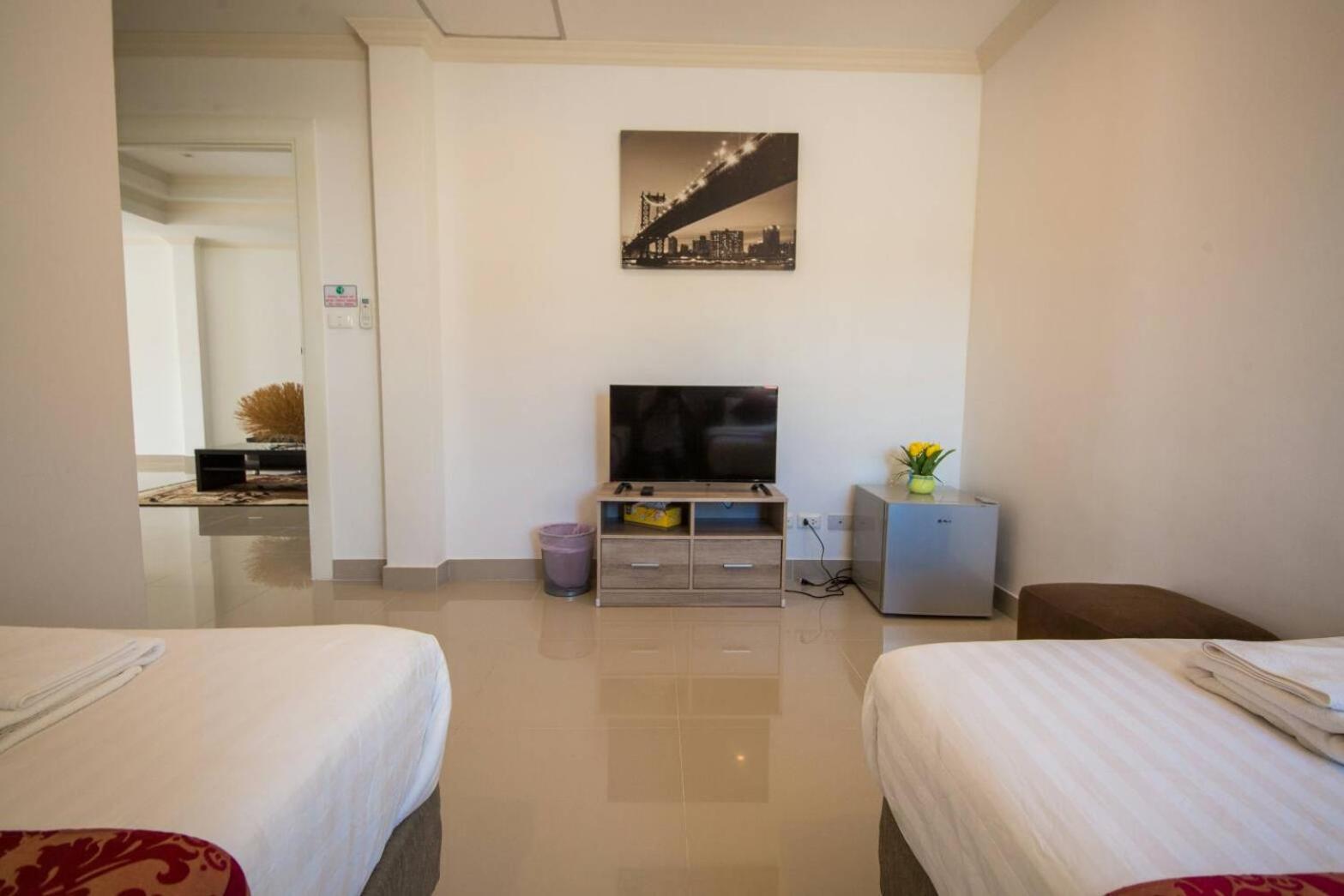 Sea Song 3* Kamala Beach