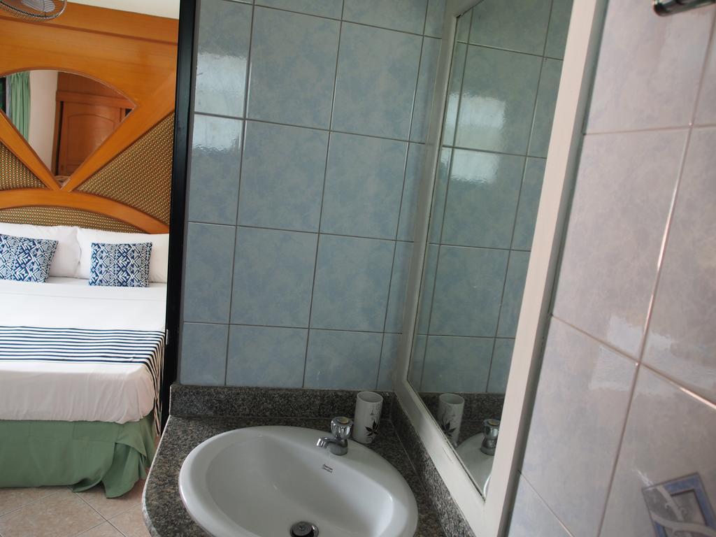 Waree's Guest house
