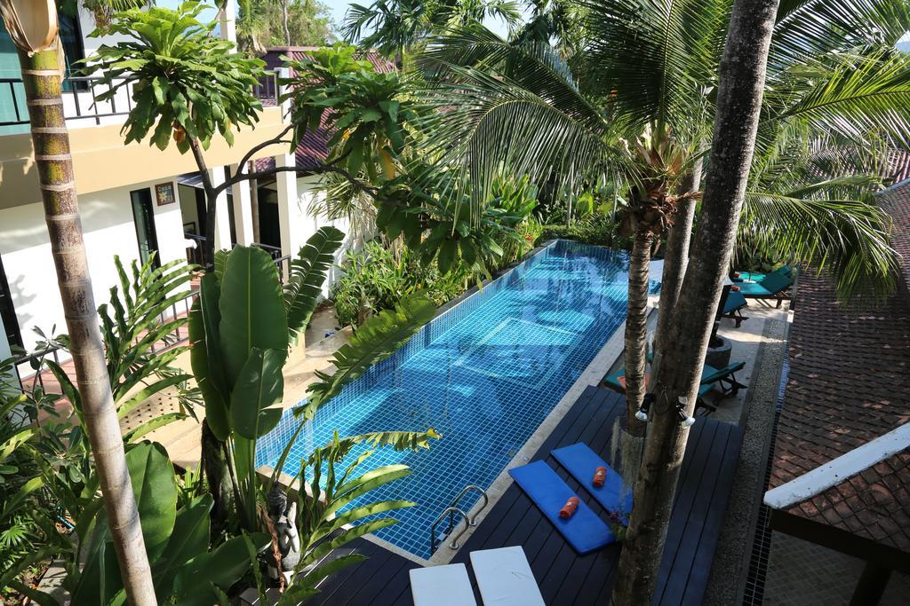 Cocoville Phuket - Sha Resort
