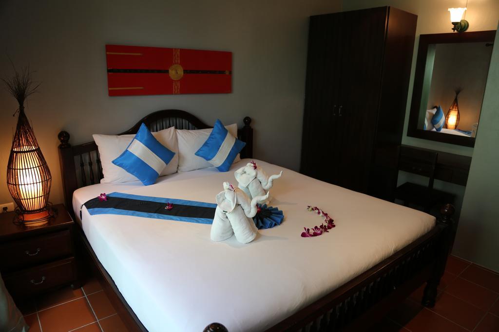 Cocoville Phuket - Sha