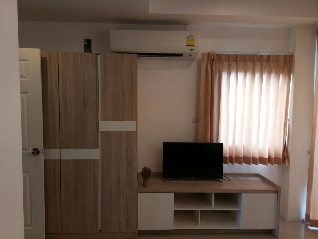 Apartment Teddy Kamala Beach