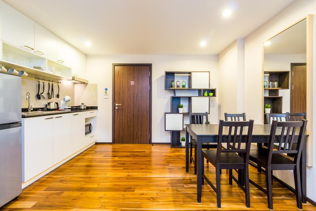 Apartment @ The Title By Lofty Nai Harn