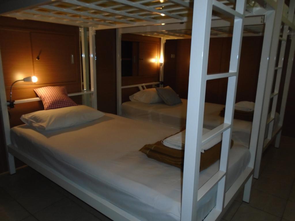South Siam 3*