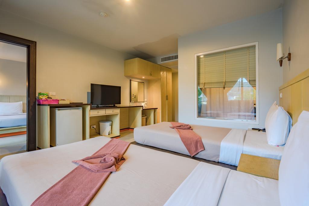 Patong Pearl 3*