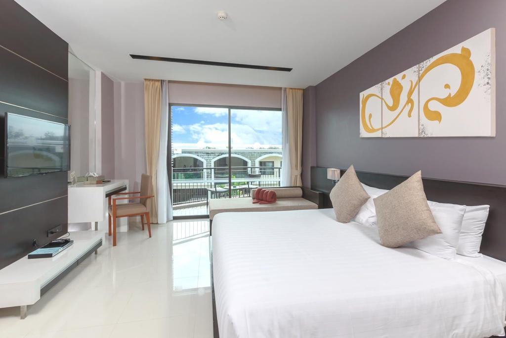 The Charm - Sha Certified 4* Phuket