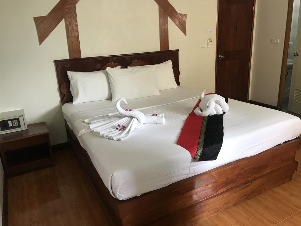 Hotel Centre Point Patong